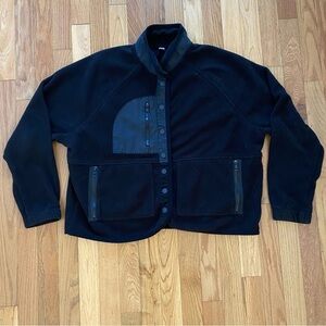 Laslulu Women’s Black Fleece Jacket with Pockets